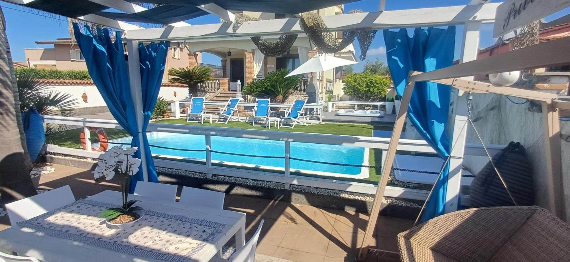 Alloggi Turistici Con Piscina Palestra Jacuzzi Sauna Anzio Exterior foto