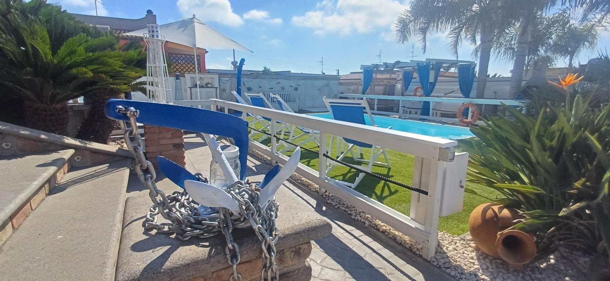 Alloggi Turistici Con Piscina Palestra Jacuzzi Sauna Anzio Exterior foto